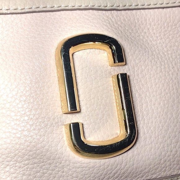 Marc Jacobs The Soft Shot 17 Camera Bag - Picture 2 of 16